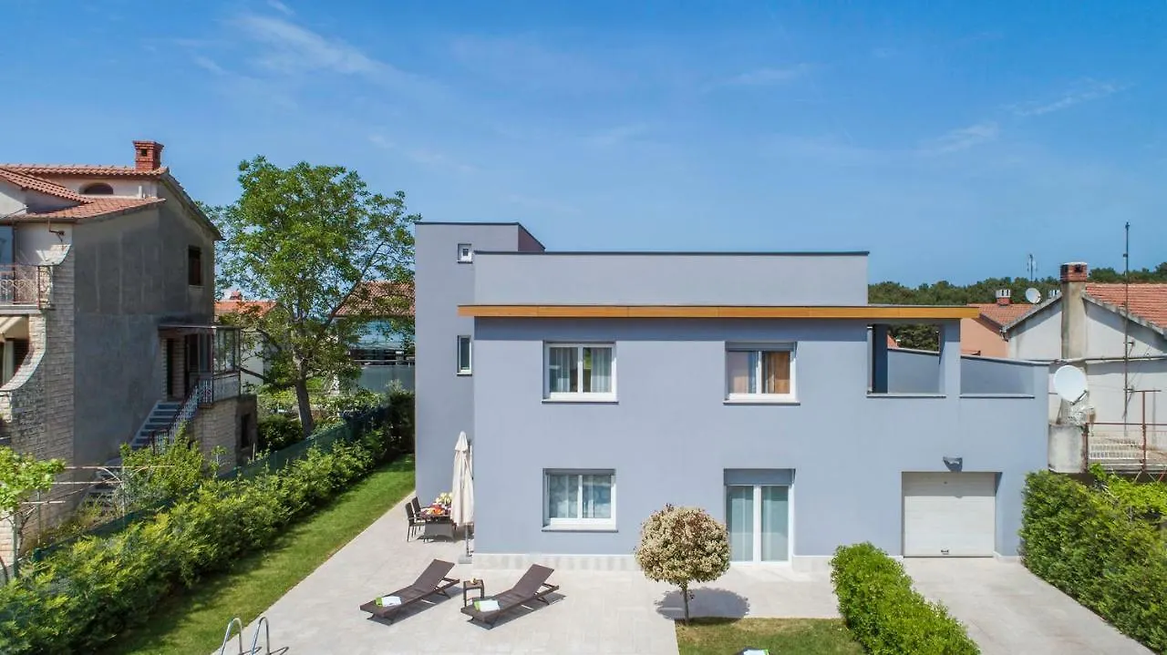 Villa Isabella 0*, Pula Croatia