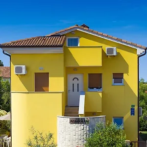 Appartamento Manuela, Pola
